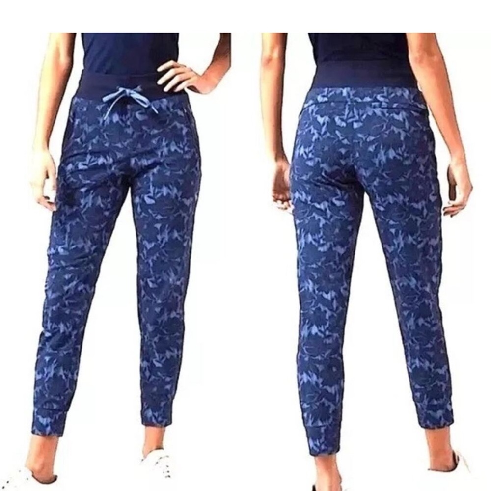 Athleta Trekkie North Blue Floral Drawstring Size 8 Mid-Rise Full Length Jogger